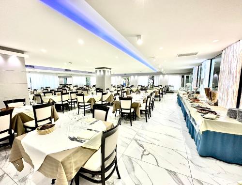 Étterem, Hotel Blu in Scala di Furno