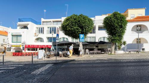 Hotel Carvoeiro Plaza - image 3