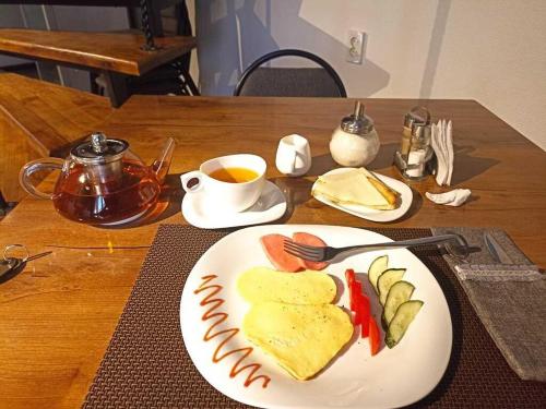 Ételek és italok, SEQUOIA BOUTIQUE HOTEL  in Taraz