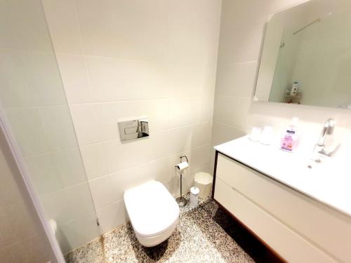 Spacious New 1BD Levinski Florentin Spacious New 1BD Levinski Florentin