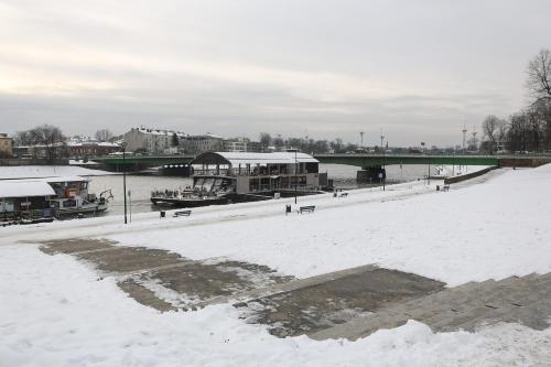 Cheerful Air Conditioned Apartment with mezzanine and Parking - Old Town