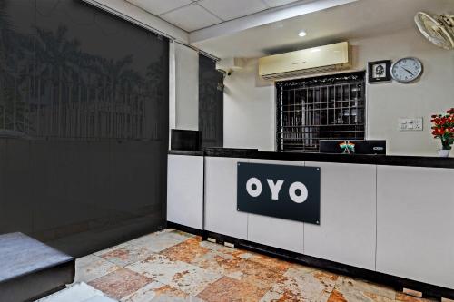 OYO Flagship Divya Jyoti Inn Near RDB Cinemas