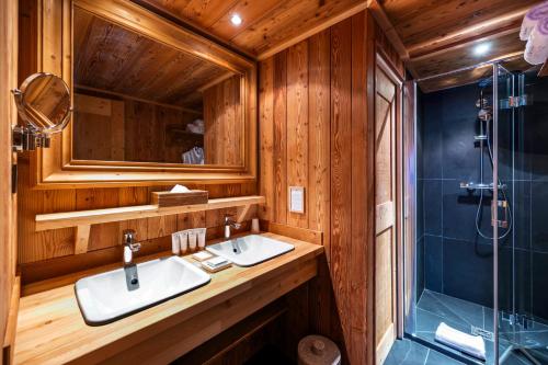 Hotel Au Chamois d'Or - image 4