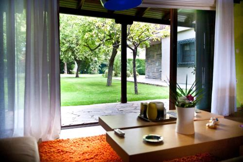 Villa Bona: A secluded villa less than 50 min. from Athens Intl. Airport in 플라카 딜레시