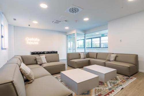 Micampus Getafe II Student Residence - Tap to explore photos