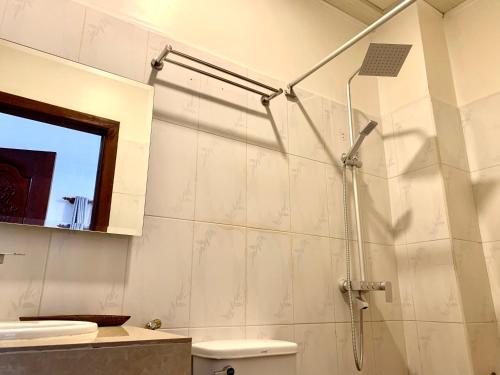 Standard Double Room image 10