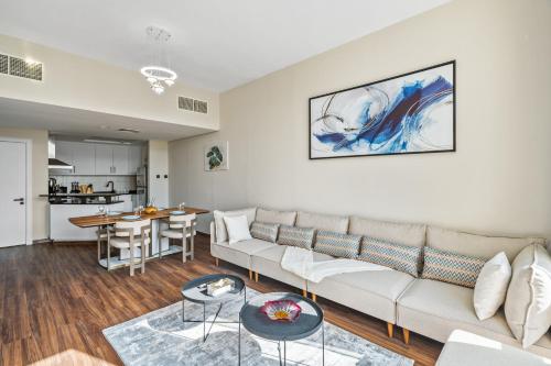 Luxury 1 Bedroom Apartment In Discovery Gardens, Dubaj (zdjęcie 3)