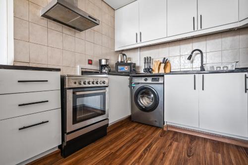 Luxury 1 Bedroom Apartment In Discovery Gardens, Dubaj (zdjęcie 8)