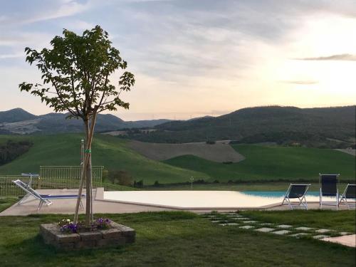 Apkārtne, Villa Borgo del Silenzio with private pool, 5 apartments in Lajatico