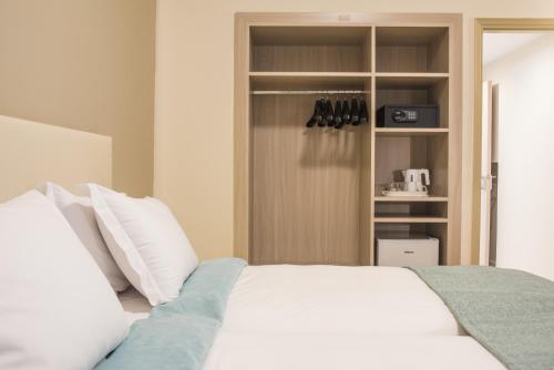 V Hotel Delphi V Hotel Delphi