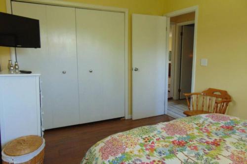 Pet Friendly Cottage in Thompsonville, USA