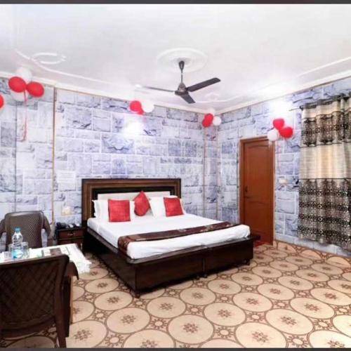 OYO Flagship 18943 Hotel Punjab Residency