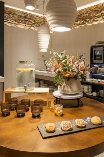 Exterior view of Sercotel EsteOeste