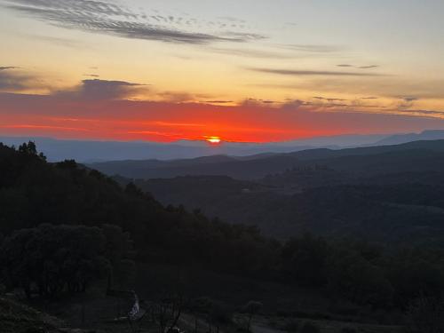 Angrill (lloguer casa sencera), Lladurs (fotografie 4)