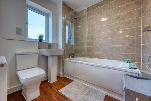 Large 5 Bed House near NEC, BHX AIRPORT, HS2, Private Parking, Birmingham (fotografie 10)