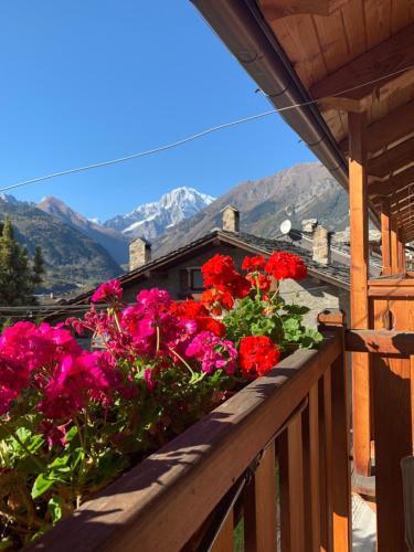 TROIS COURONNES B&B di Charme Appartamenti ad uso turistico VDA La Salle - Apartment