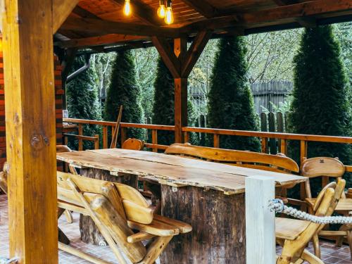 Apkārtne, Cabana Weekend in Lunca Bradului