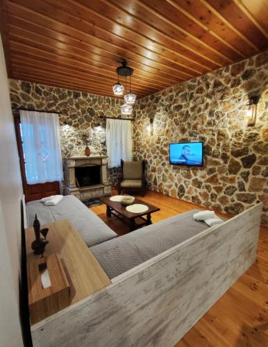 Heart of Proussos in Megalo Chorio