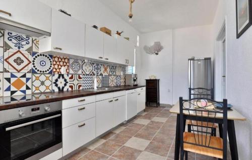 廚房, Bell Rock in 奧布羅瓦茨