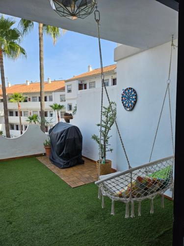Apartamento en Mijas con Terraza, capacidad para 5 personas con piscina de temporada, Malaga (zdjęcie 3)