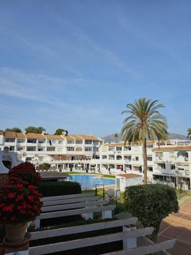 Apartamento en Mijas con Terraza, capacidad para 5 personas con piscina de temporada, Malaga (zdjęcie 4)