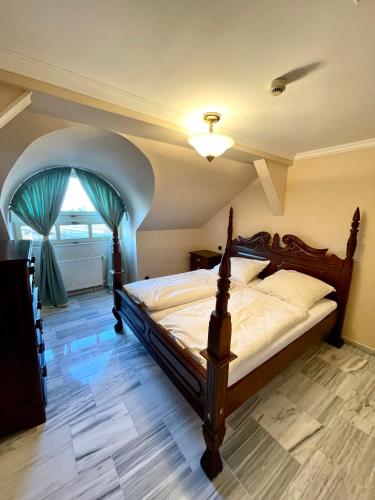 Accommodation in Okres Praha-západ