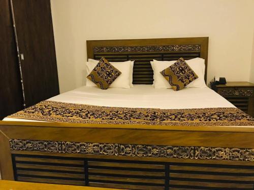 Pakeeza One Hotel – Lahore, WI