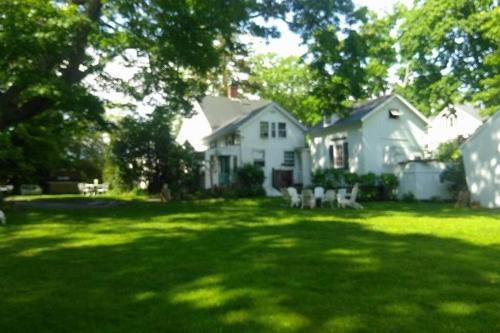 Captain Nataniel Clarke Historic Homestead in Old Saybrook, USA