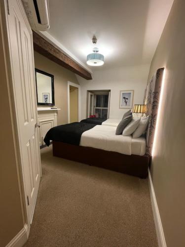 7 Cross Street Boutique Townhouse - image 14