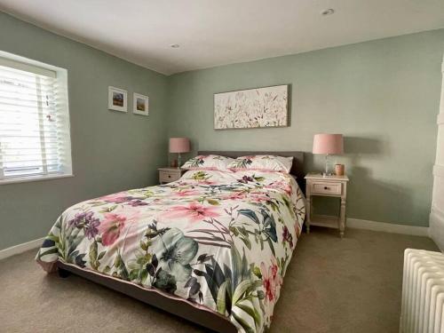 Quaint Cottage in the heart of Arundel in Arundel