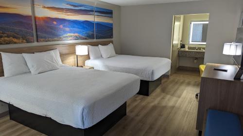 Double Room with Two Double Beds - Mobility Access/Non-Smoking