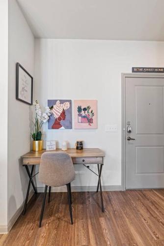Charming 2BR Oasis only 5mi to DWTN in Austin, USA