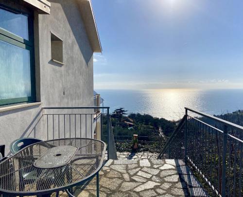 魯里沃艾爾梅爾度假農莊 (Agriturismo L'Ulivo E Il Mare) in 蒙格里亞