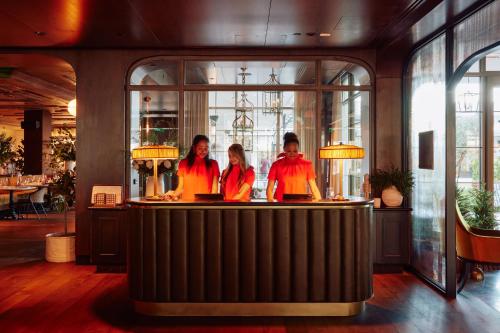 The Global Ambassador in Paradise Valley