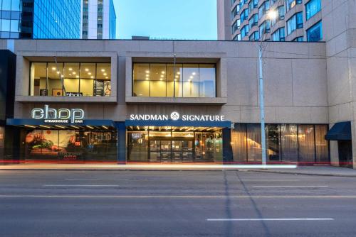 Sandman Signature Edmonton Downtown Hotel photo 1