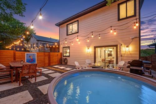 12 Guests - ARCADe - Outdoor Dining - POOL - Grill, Остин