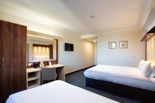 Royal National Hotel - image 4