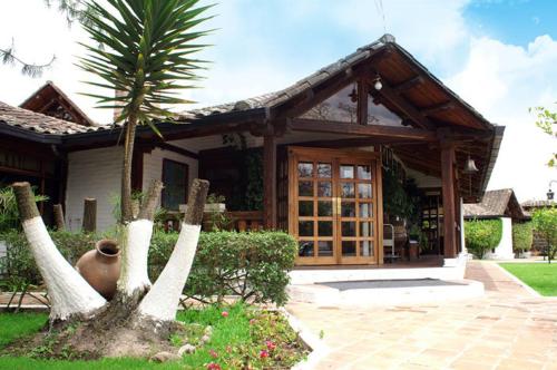 Entrance, Hotel y Hosteria Natabuela in Ibarra