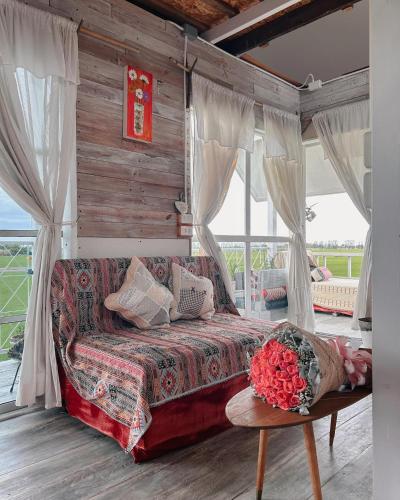 The 99 Cottage (บ้านทุ่งบางปลาม้า) in Bang Pla Ma