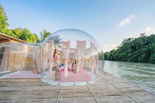 The Three Bubble Houses