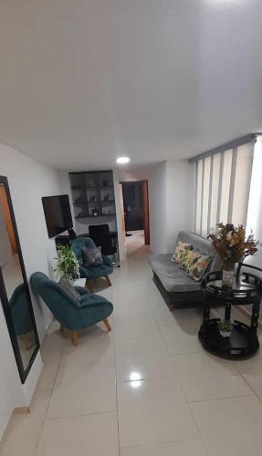 habitación con baño en bucaramanga-cerca sena-uis