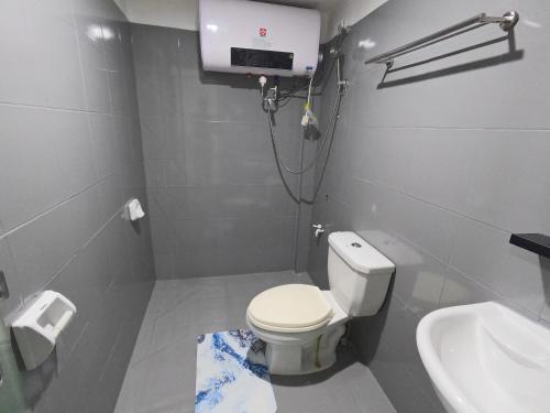 Lucky Tito Coron Dive Resort Room Type - Queen Room