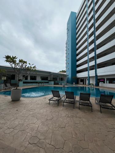 Mutiara Melaka Beach Resort by Drsproperties