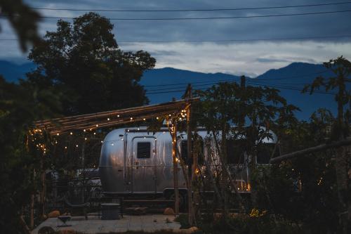 小巷清风  小巷清风