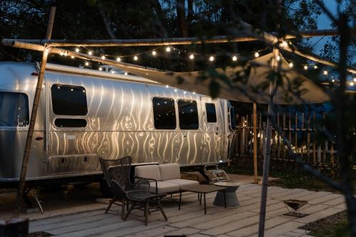 小巷清风  小巷清风