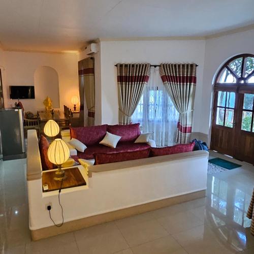 Deluxe Family Room image 10