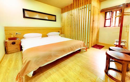 Longyan Yongding Tulou Fuyulou Changdi Inn