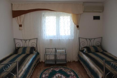 Lilac Apartments - image 14