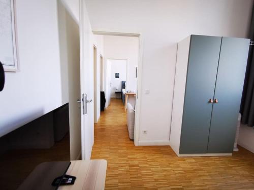SC 07 by ROCKCHAIR Apartments l SUPERHOST Status l 2,5 Bedrooms Boxspringbeds Balcony Elevator welcomes you!, Berlin (zdjęcie 10)