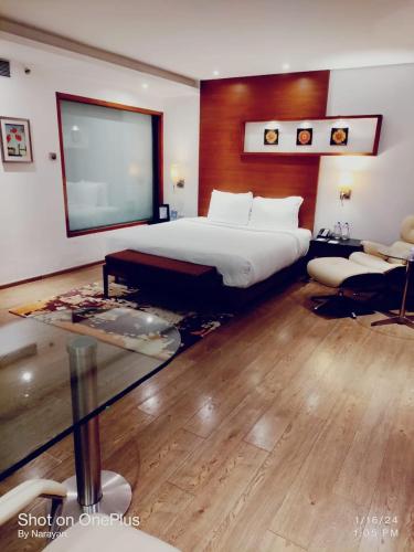 Country Inn & Suites By Radisson Navi Mumbai